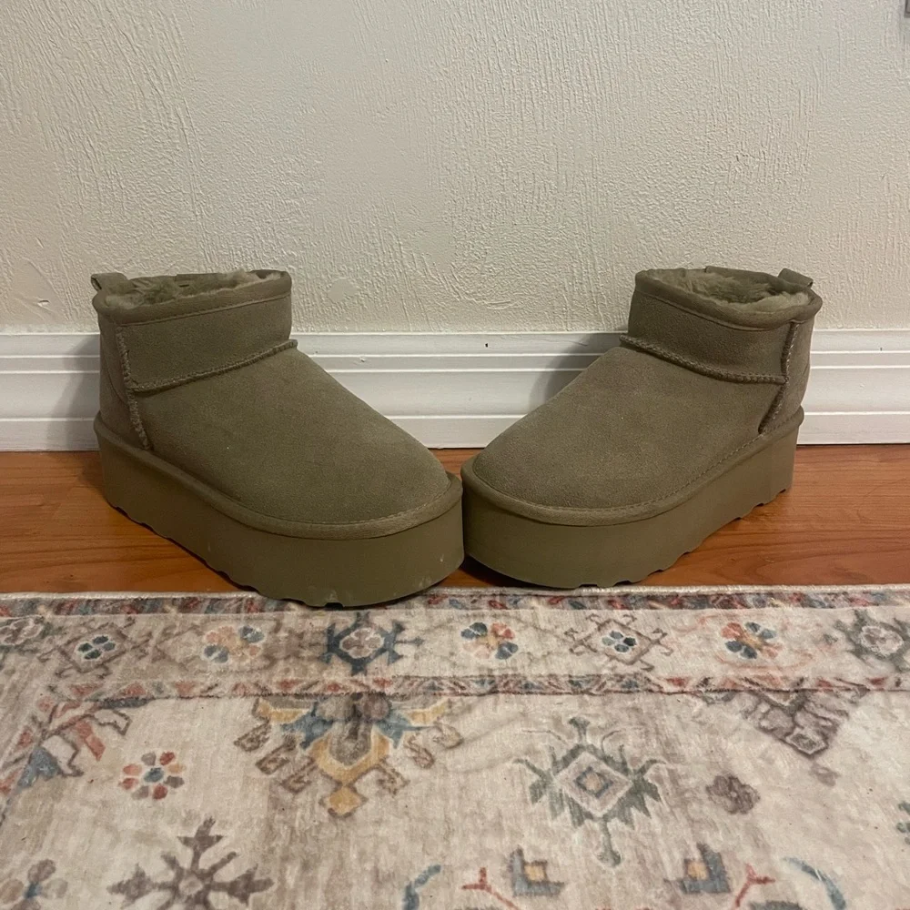 Platform Booties - Picture 2 of 7